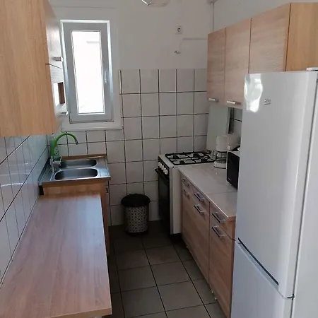 Lägenhet In Balatonmariafuerdo 19567 Balatonkeresztúr