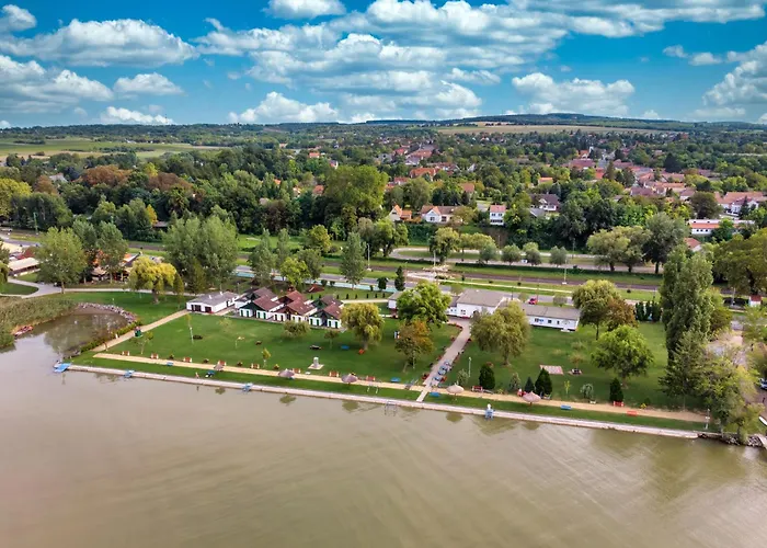 In Balatonmariafuerdo 19567 Lejlighed